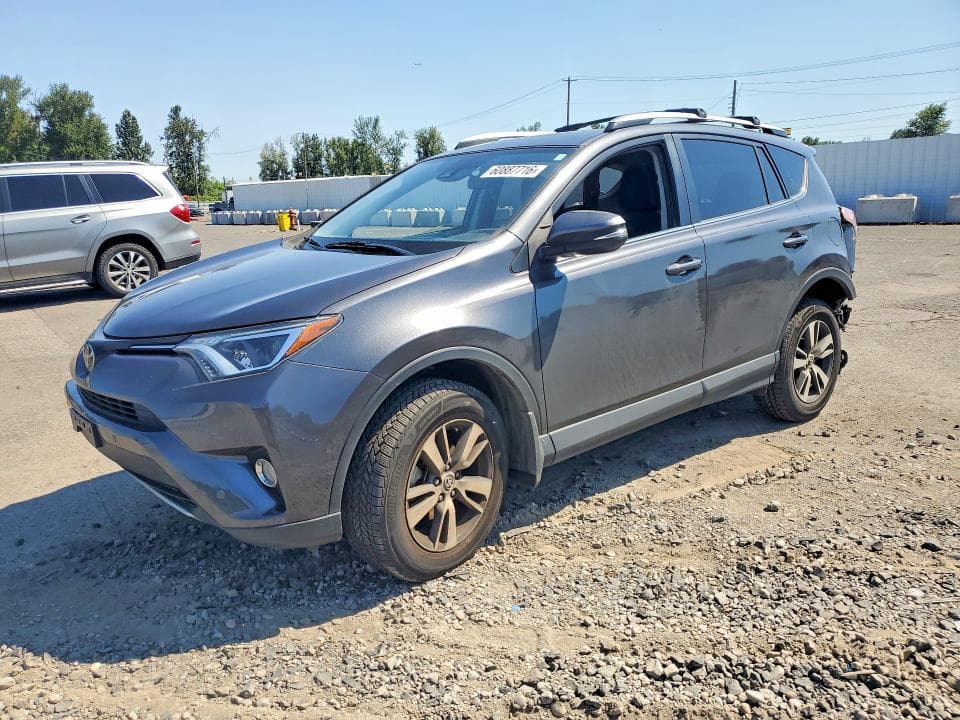 2017 TOYOTA RAV4 XLE XLE - 1