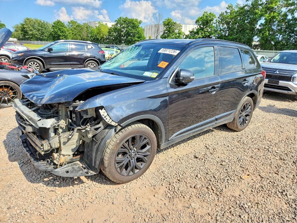 2018 MITSUBISHI OUTLANDER SE - 1