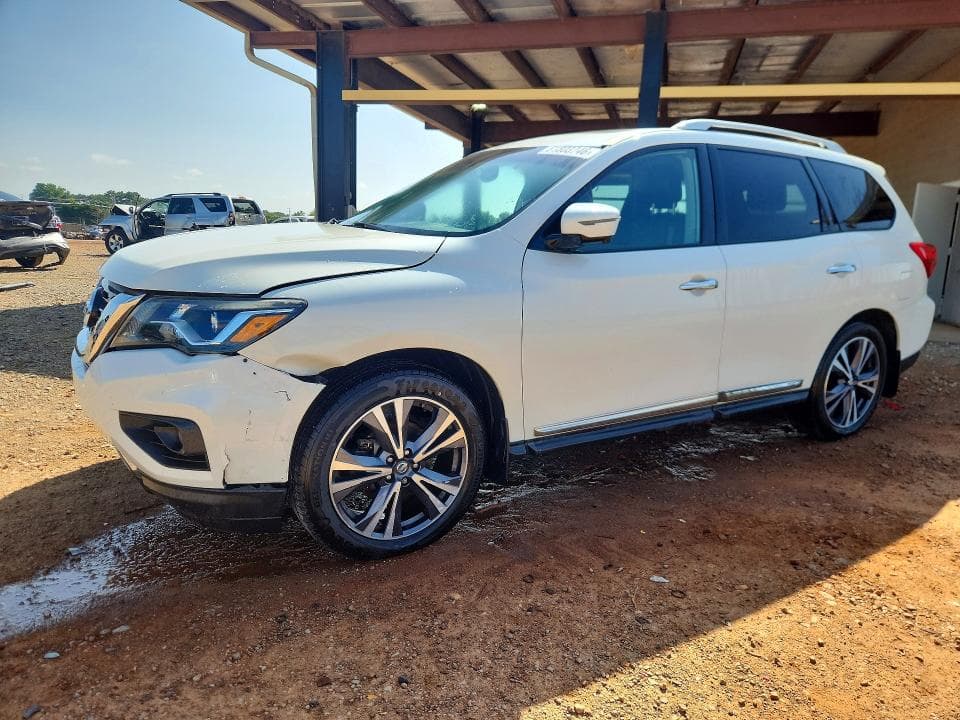 2017 NISSAN PATHFINDER PLATINUM - 1