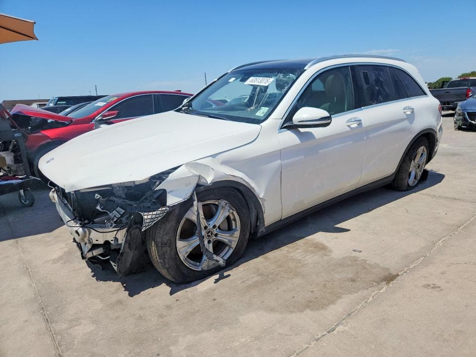 2018 MERCEDES-BENZ GLC 300 4MATIC - 1