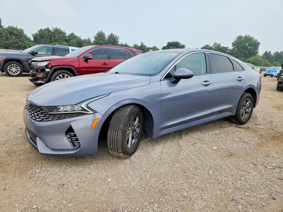 2022 KIA K5 LXS - 1