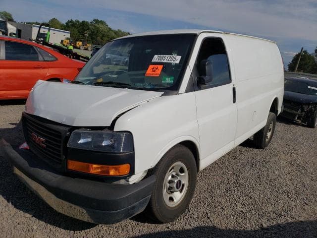 2017 GMC SAVANA G2500 - 1