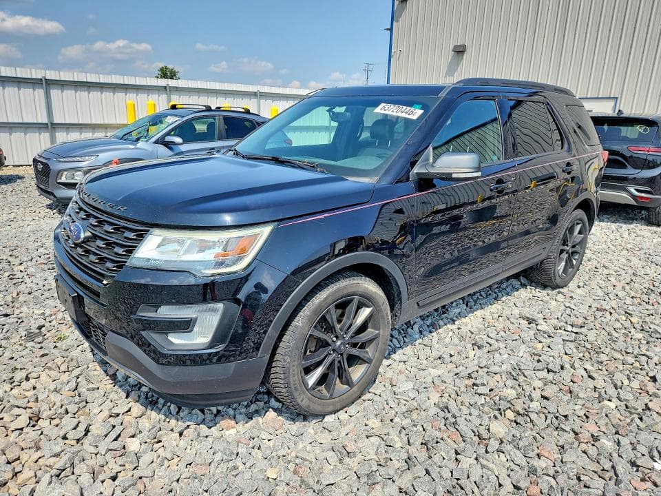 2017 FORD EXPLORER XLT - 1