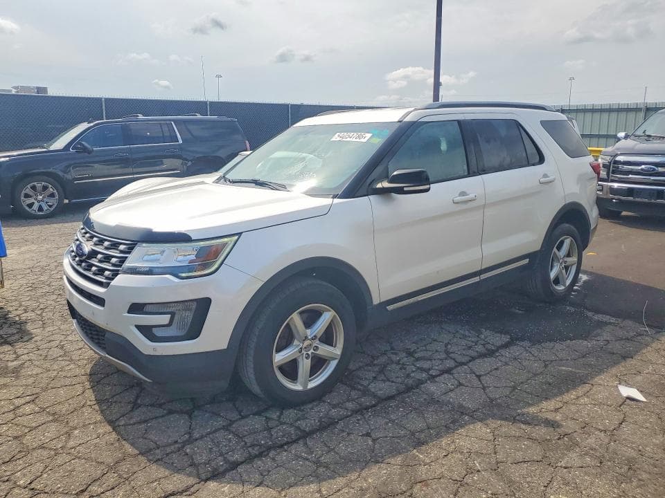 2017 FORD EXPLORER XLT - 1