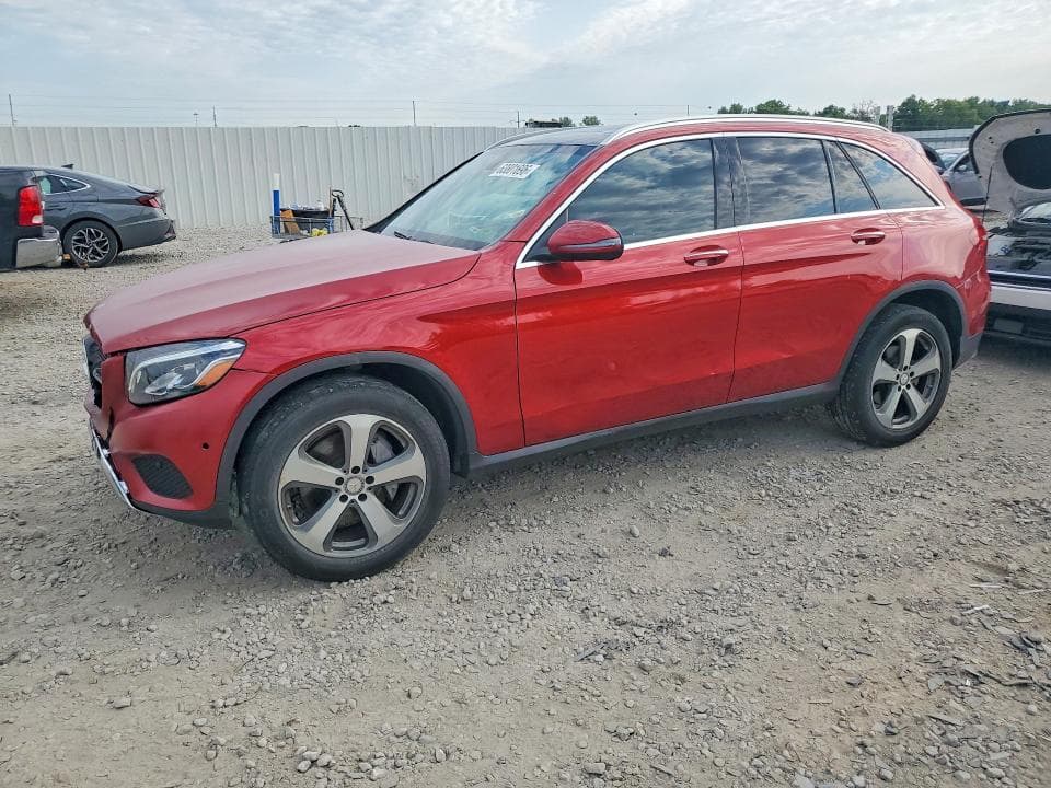2017 MERCEDES-BENZ GLC 300 - 1