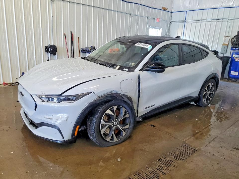 2021 FORD MUSTANG MACH-E PREMIUM - 1