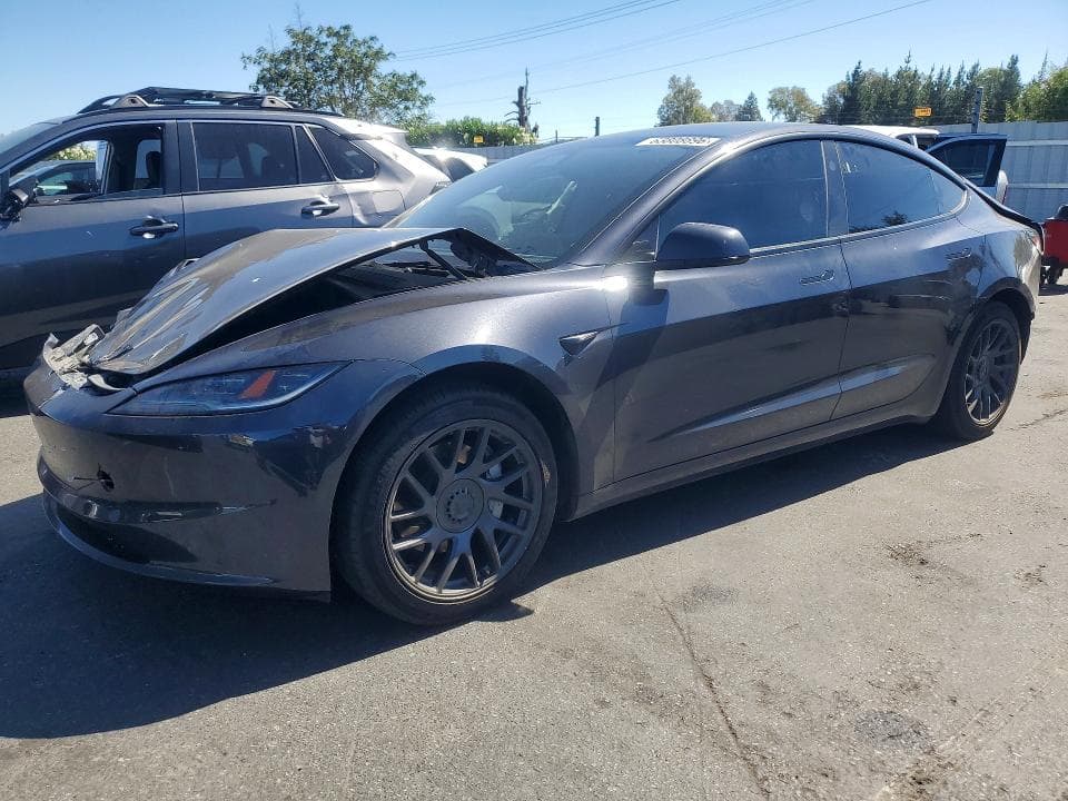 2025 TESLA MODEL 3 - 1