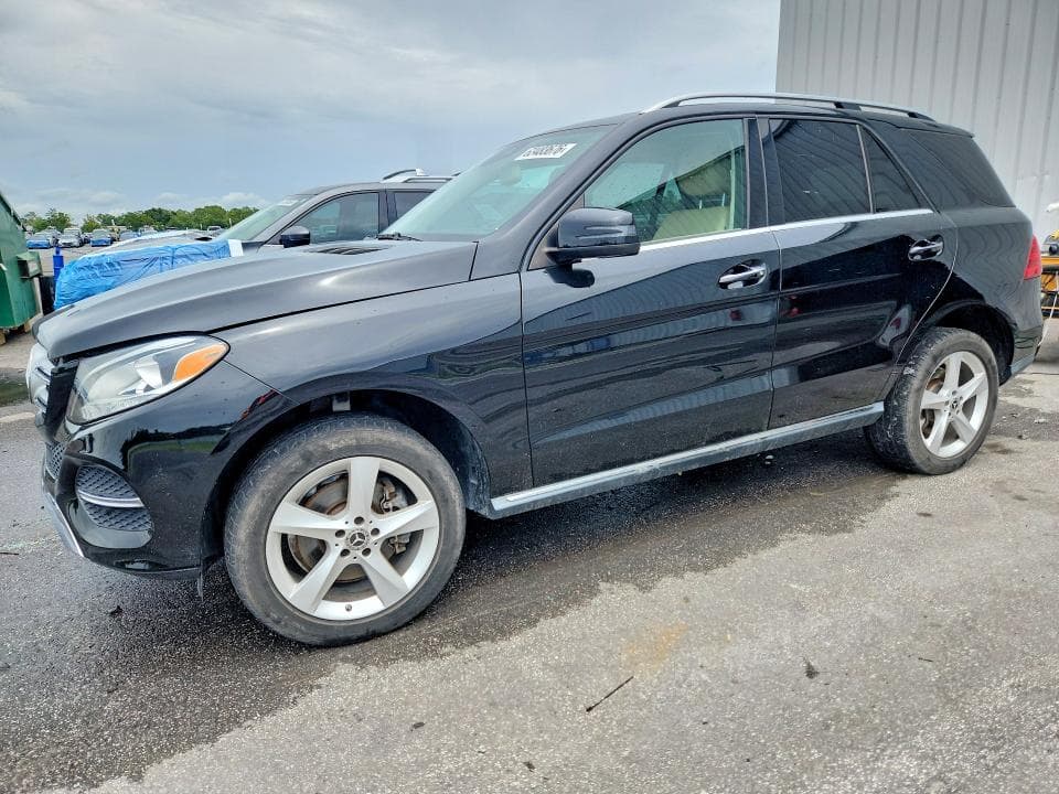 2017 MERCEDES-BENZ GLE 350 - 1