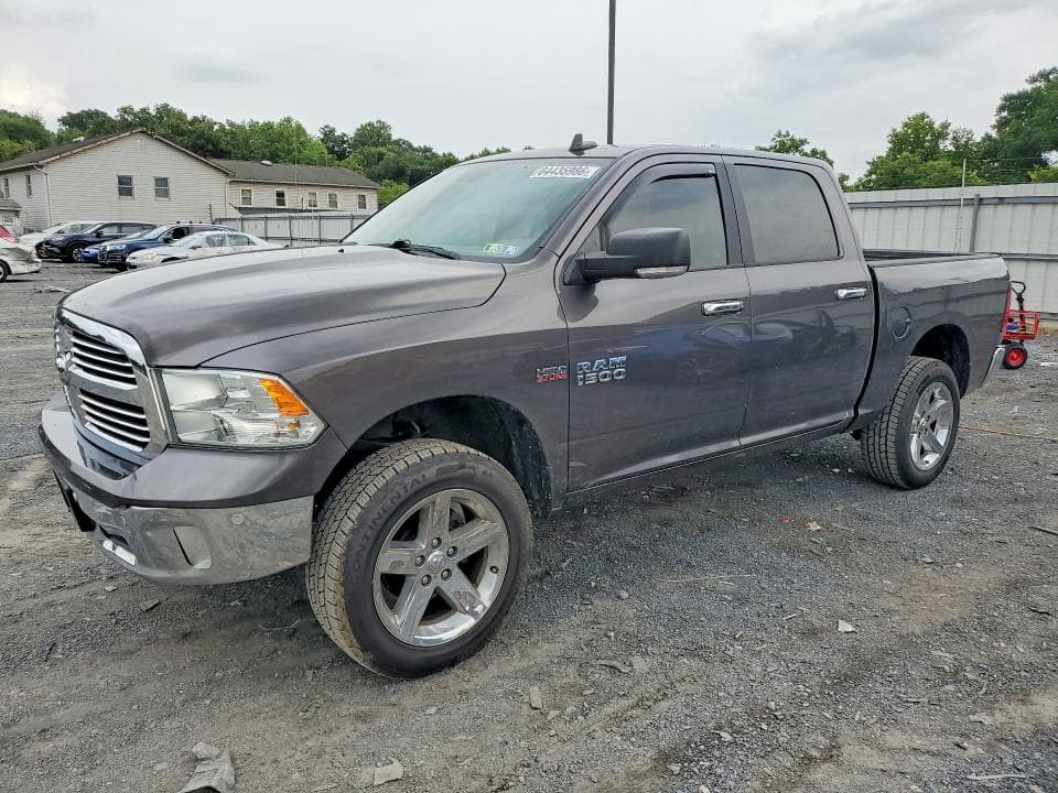 2017 RAM 1500 SLT - 1