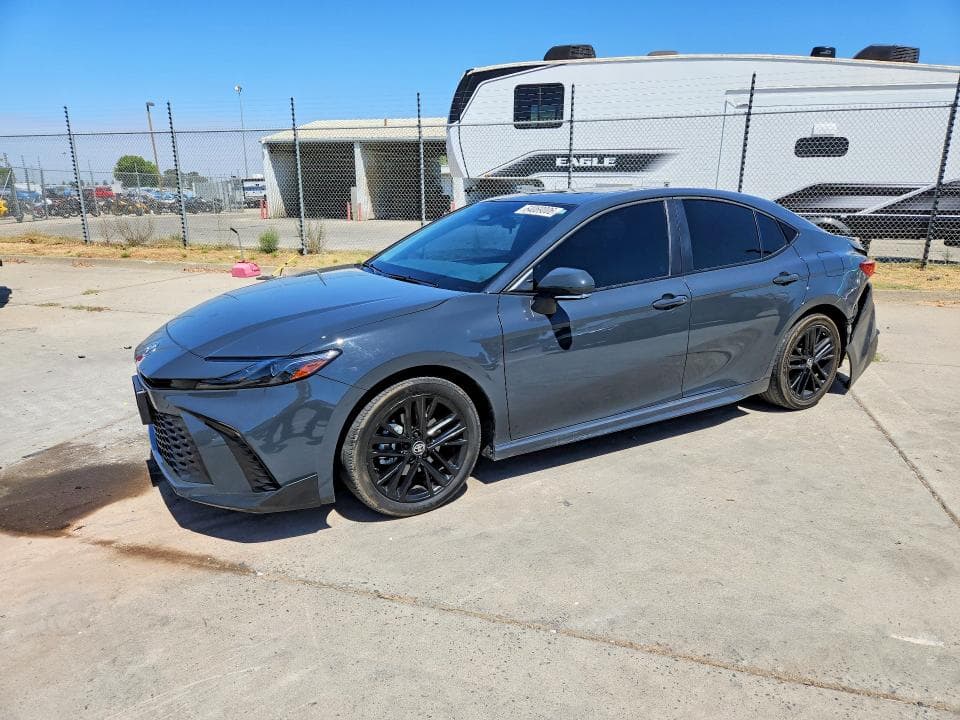 2026 TOYOTA CAMRY SE - 1