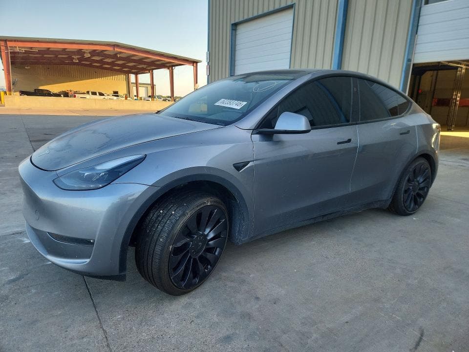 2024 TESLA MODEL Y - 1