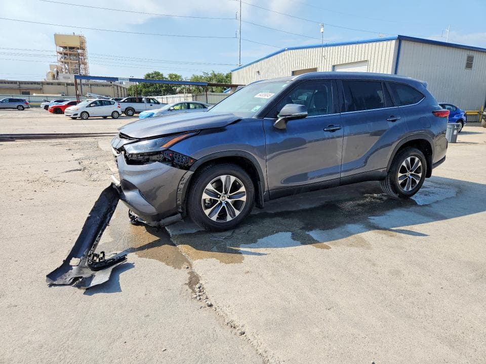 2023 TOYOTA HIGHLANDER XLE XLE - 1