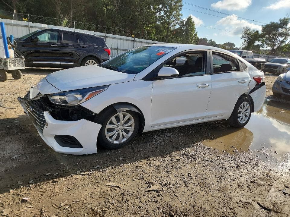 2022 HYUNDAI ACCENT SE - 1