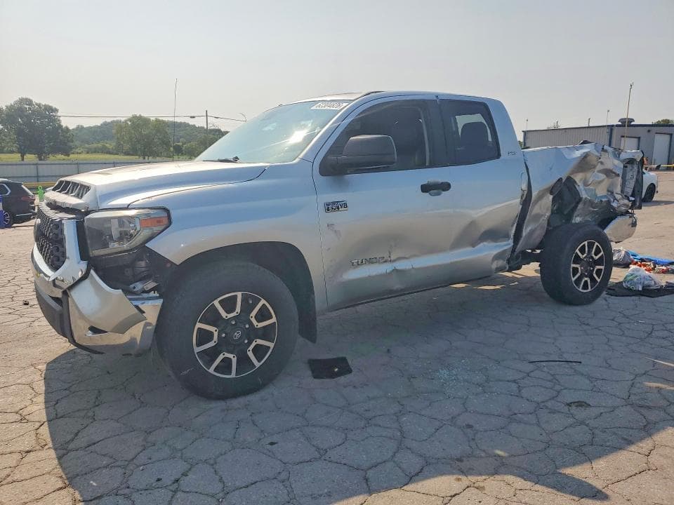 2018 TOYOTA TUNDRA SR5 - 1