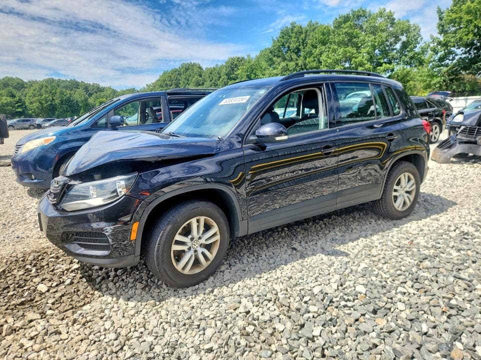 2017 VOLKSWAGEN TIGUAN S - 1