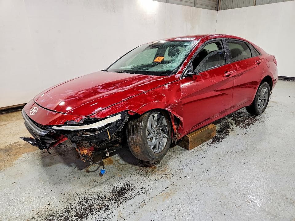 2024 HYUNDAI ELANTRA SEL - 1