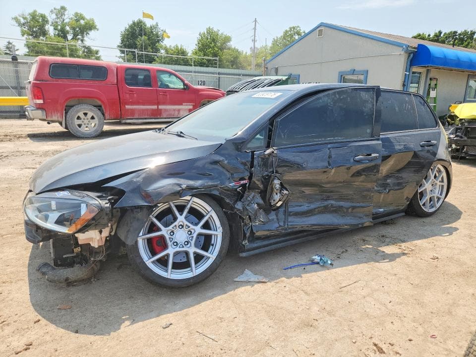 2017 VOLKSWAGEN GTI S - 1