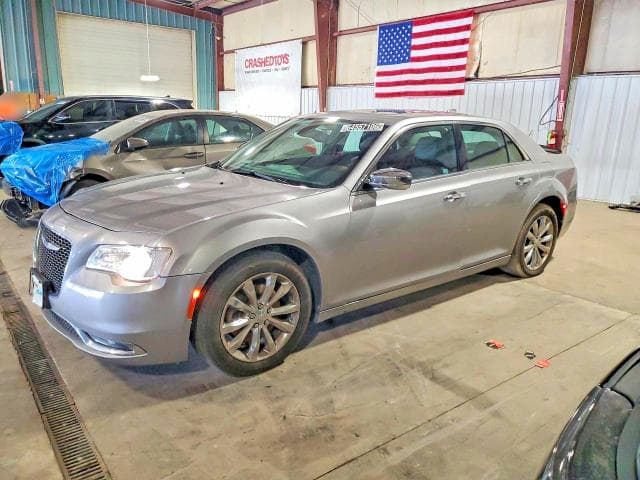 2017 CHRYSLER 300C - 1
