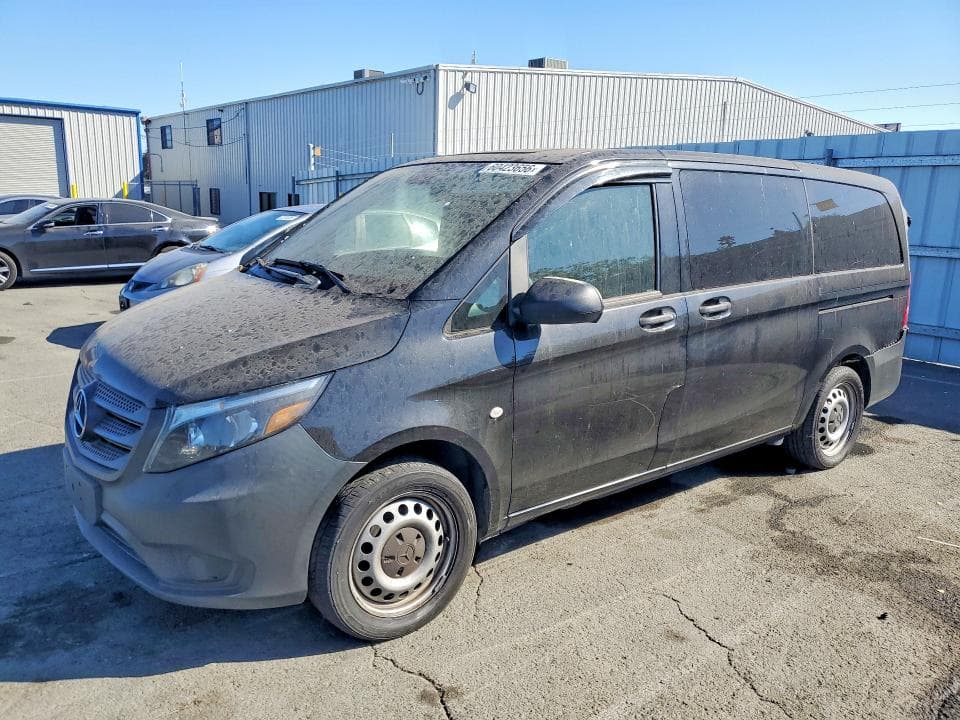 2018 MERCEDES-BENZ METRIS - 1