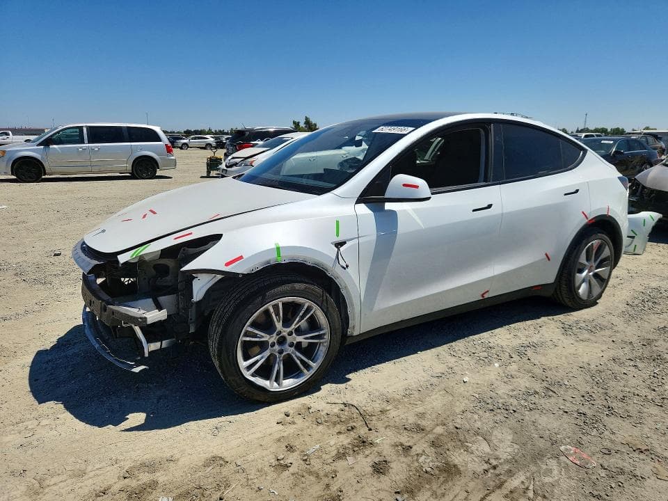 2024 TESLA MODEL Y - 1