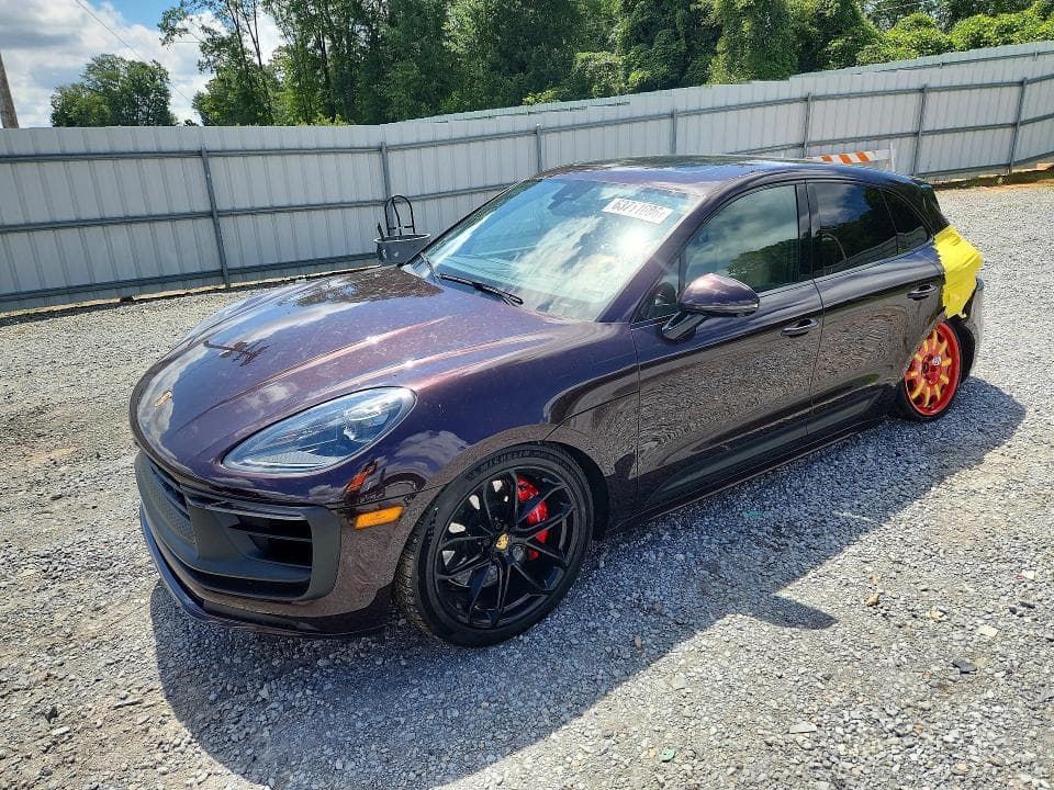 2023 PORSCHE MACAN GTS - 1