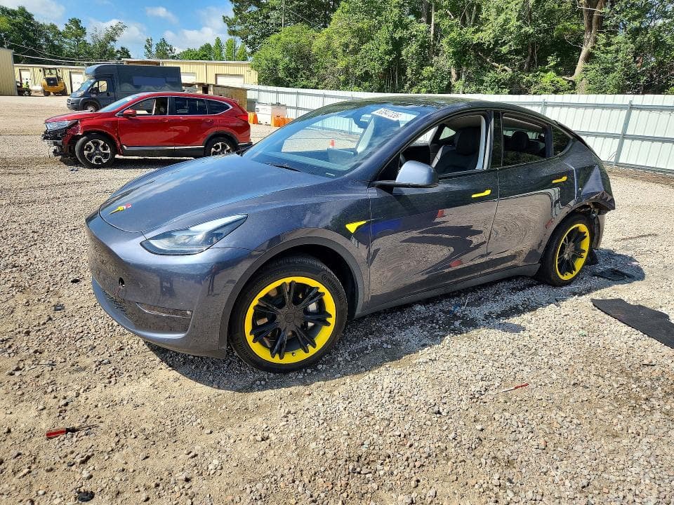 2023 TESLA MODEL Y - 1