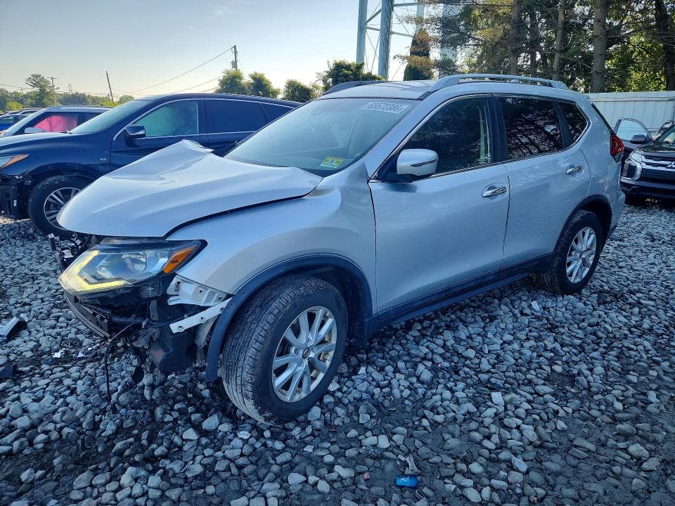 2019 NISSAN ROGUE SV - 1