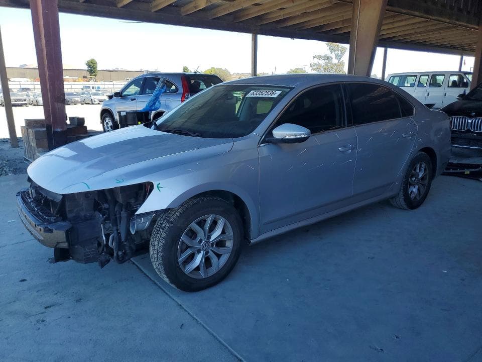 2017 VOLKSWAGEN PASSAT S - 1