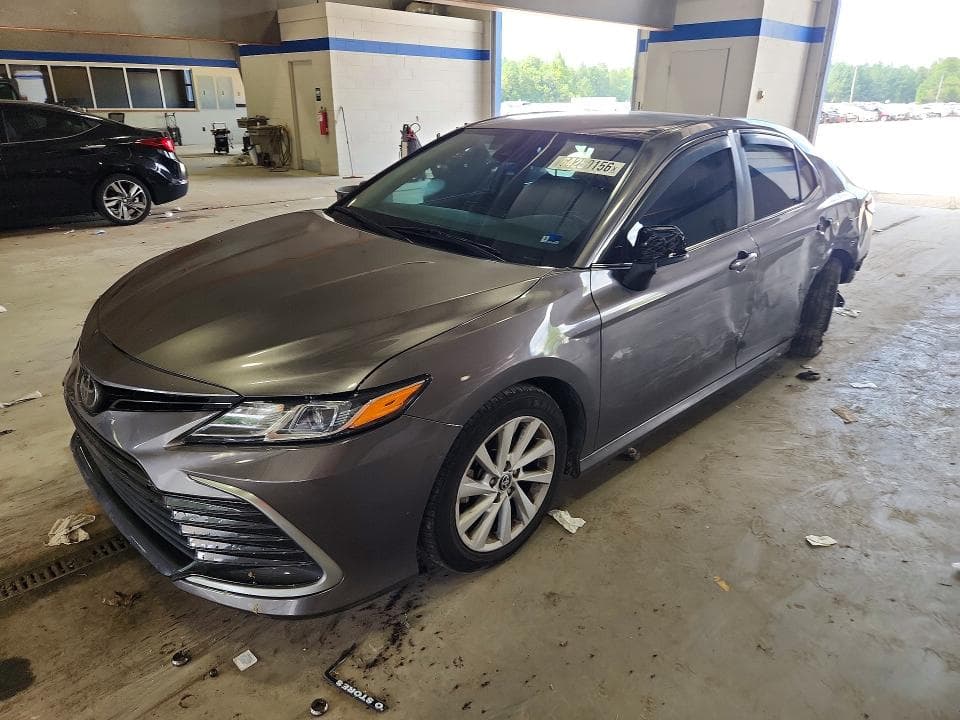 2023 TOYOTA CAMRY LE - 1