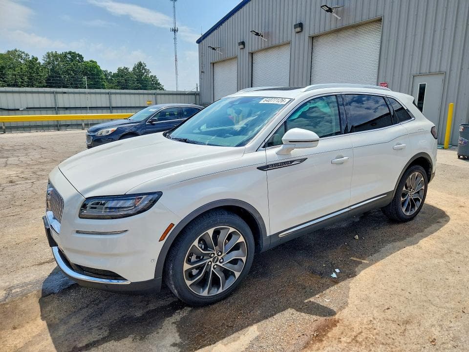 2023 LINCOLN NAUTILUS RESERVE - 1