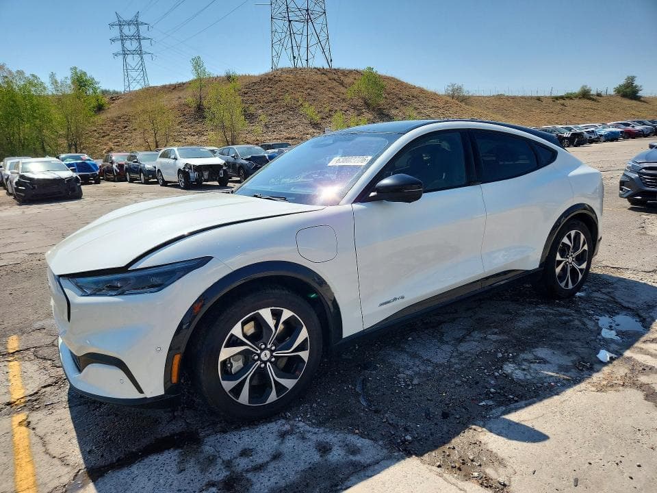 2021 FORD MUSTANG MACH-E PREMIUM - 1