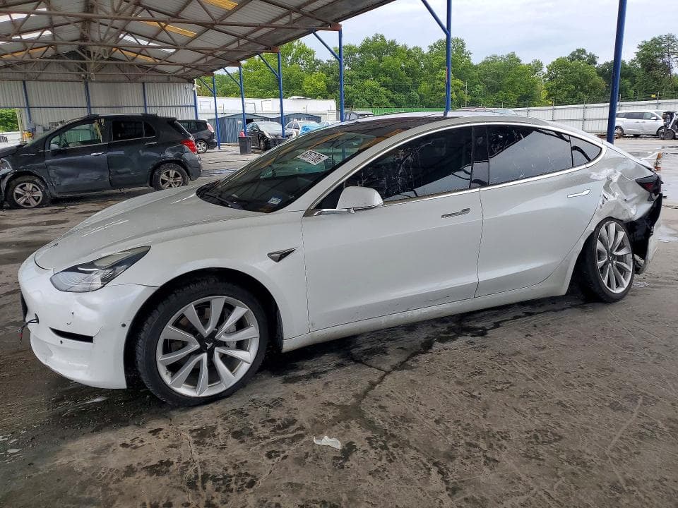 2018 TESLA MODEL 3 - 1