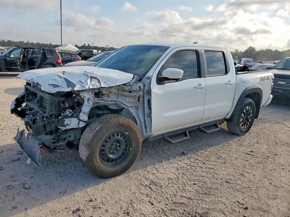 2023 NISSAN FRONTIER PRO-4X - 1