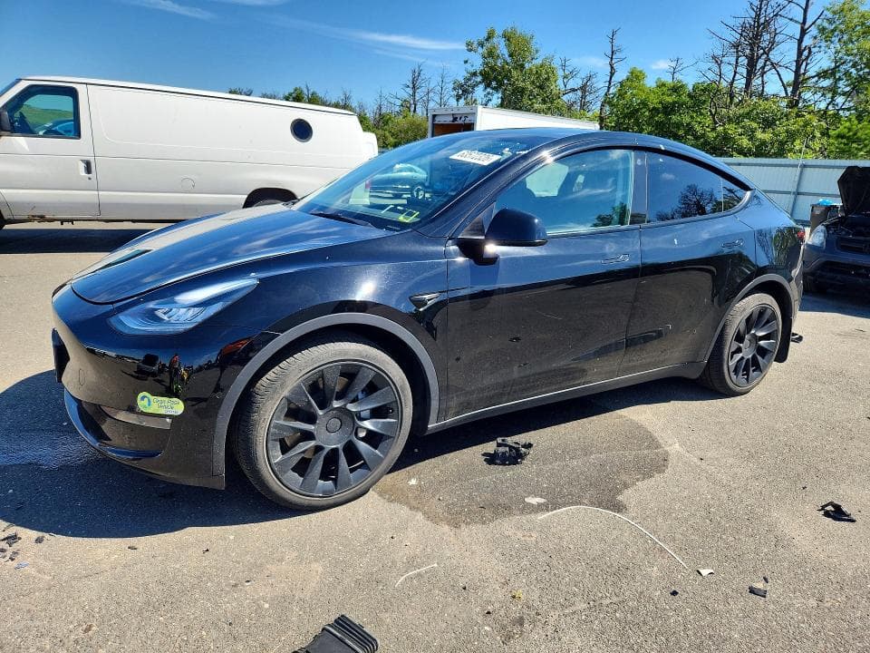 2022 TESLA MODEL Y - 1