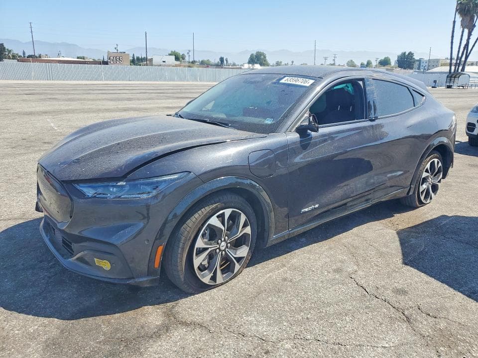 2022 FORD MUSTANG MACH-E PREMIUM - 1