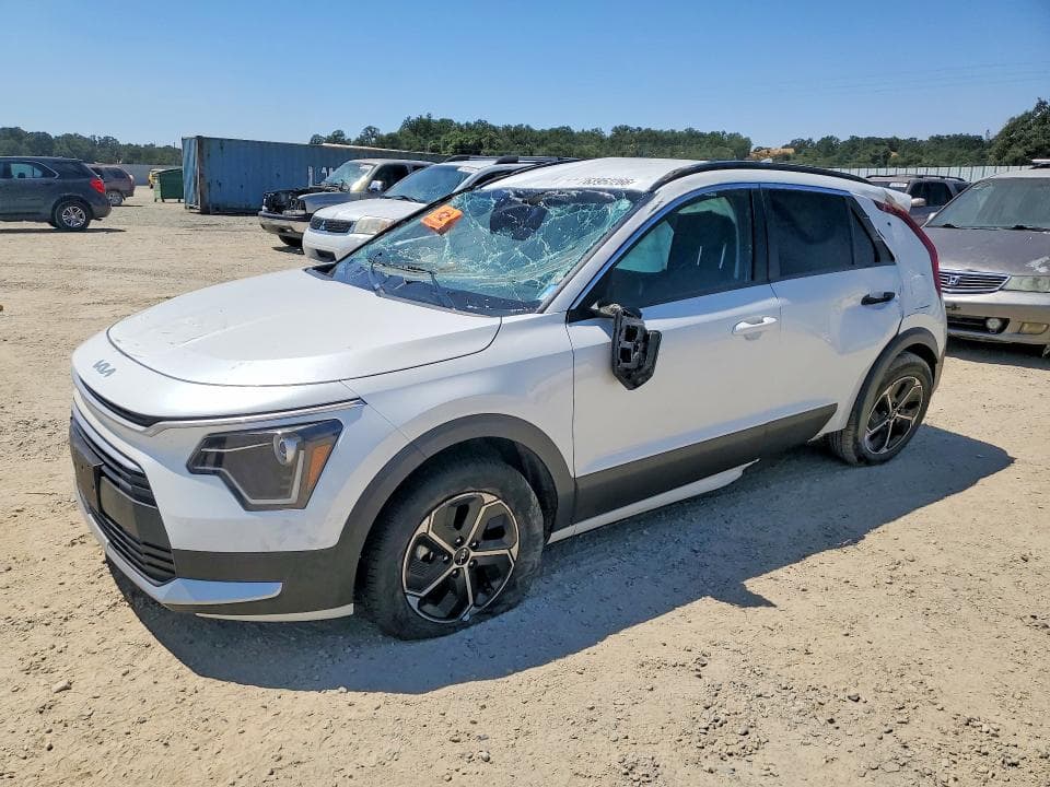 2023 KIA NIRO LX - 1