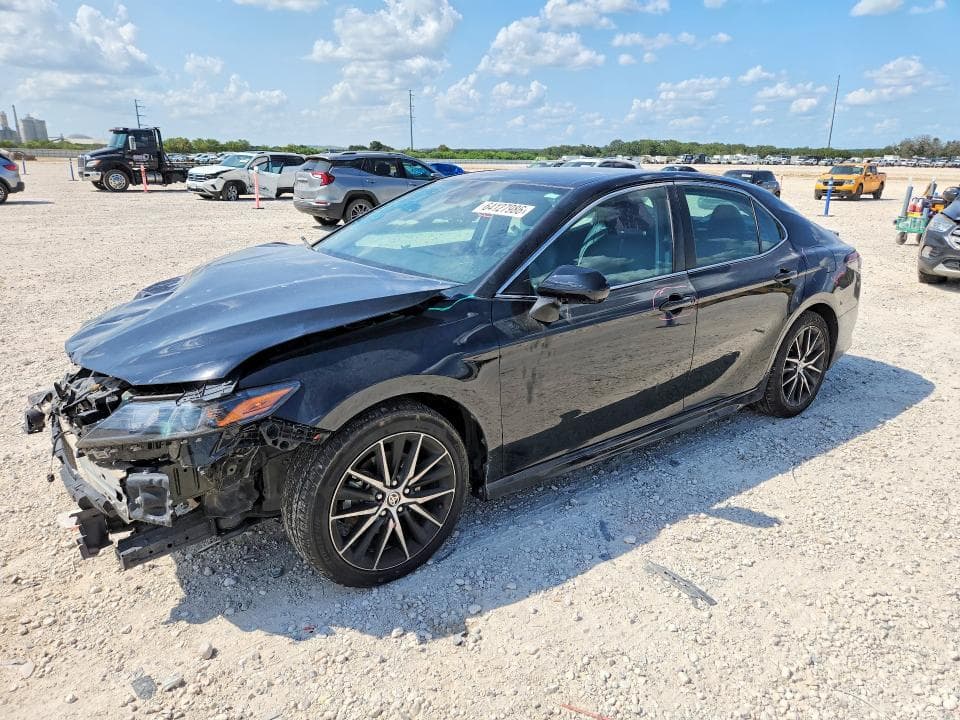 2021 TOYOTA CAMRY SE - 1