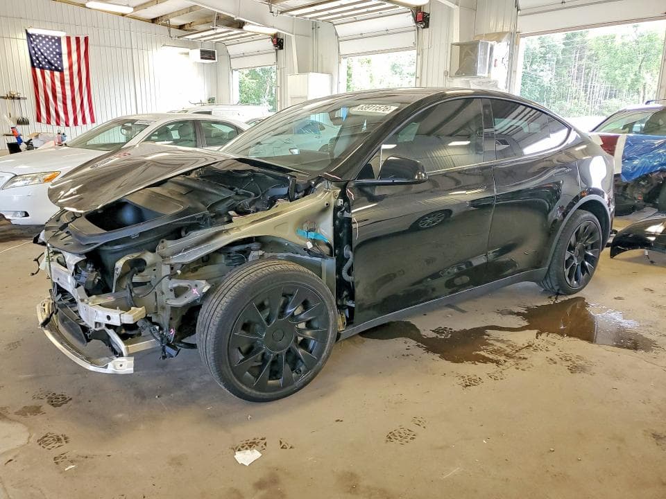 2023 TESLA MODEL Y - 1