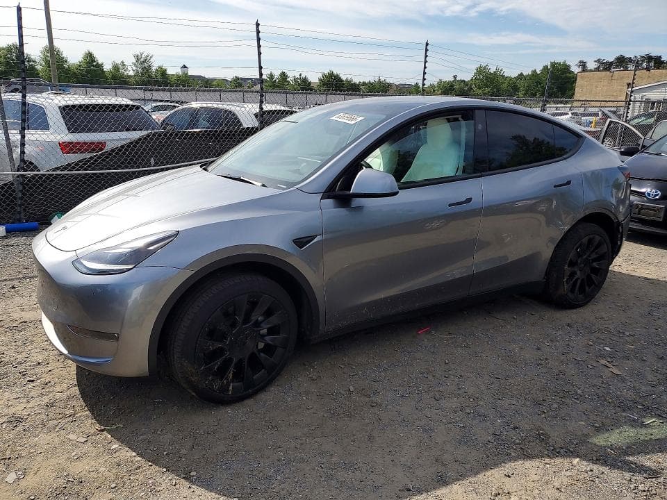 2024 TESLA MODEL Y - 1