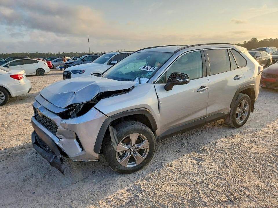 2025 TOYOTA RAV4 XLE - 1