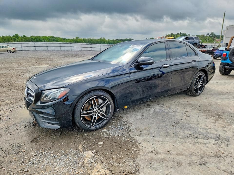 2019 MERCEDES-BENZ E 300 4MATIC - 1