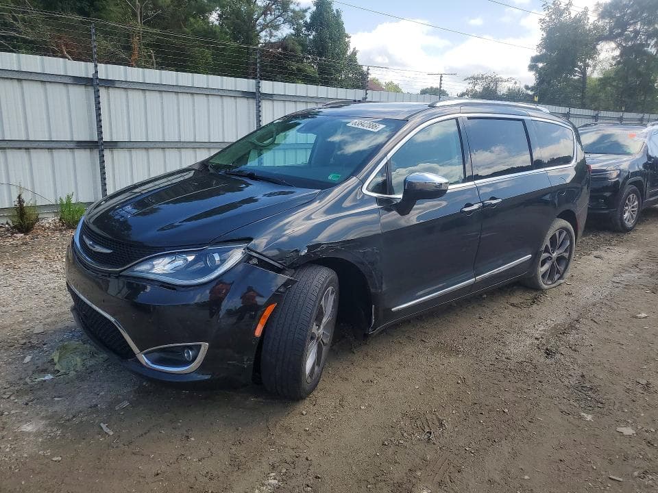 2017 CHRYSLER PACIFICA LIMITED - 1