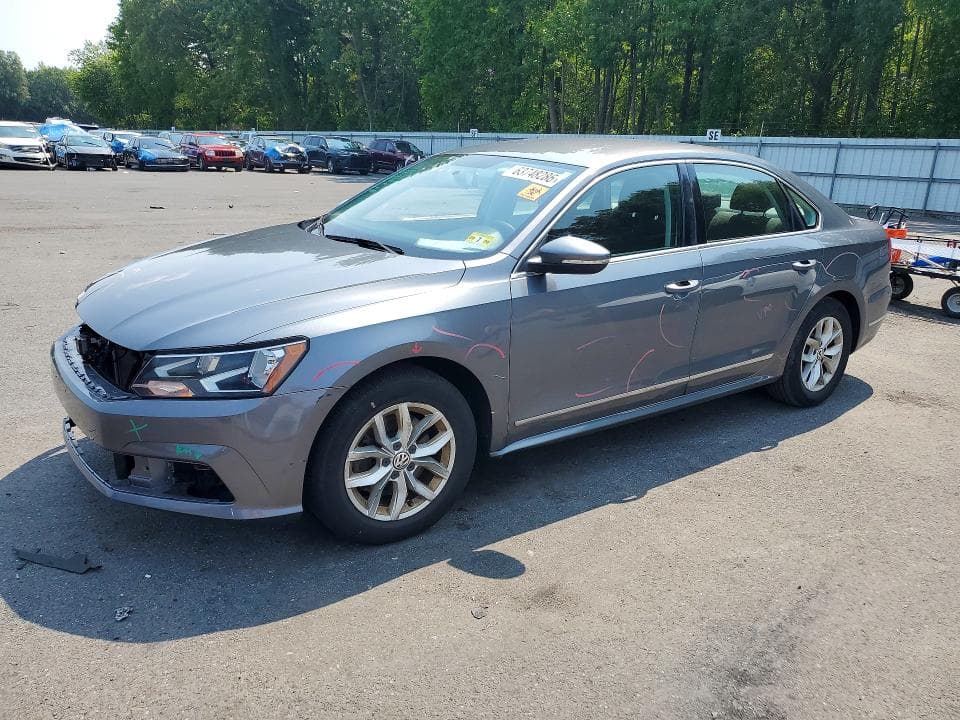 2017 VOLKSWAGEN PASSAT S - 1