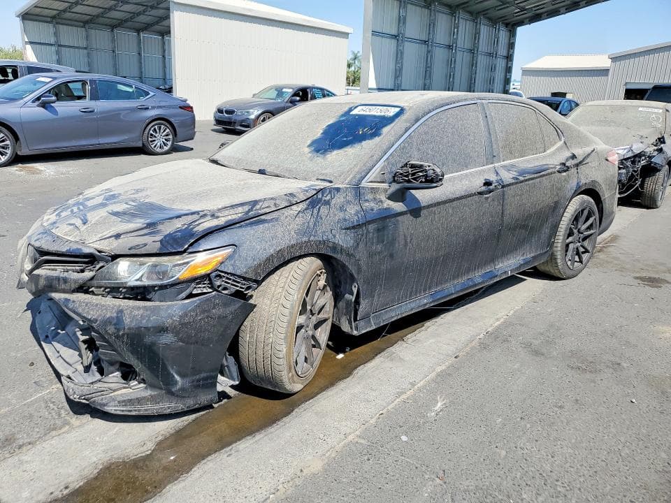 2019 TOYOTA CAMRY LE LE - 1