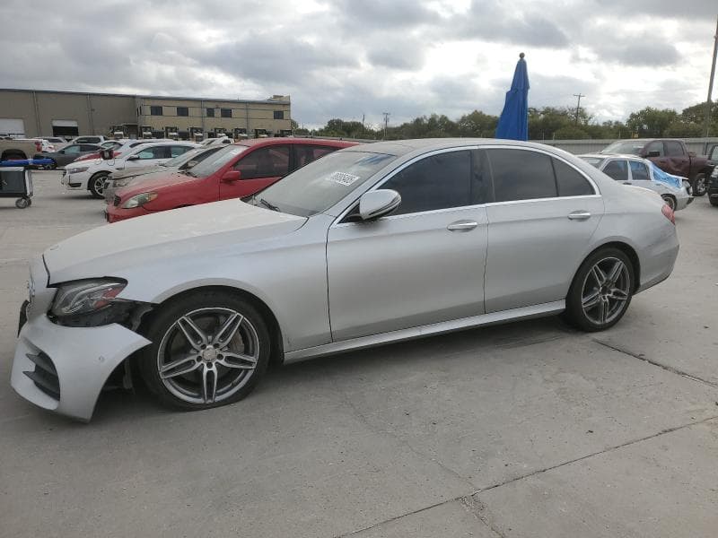2017 MERCEDES-BENZ E 300 - 1