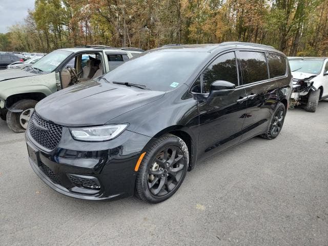 2023 CHRYSLER PACIFICA TOURING L - 1