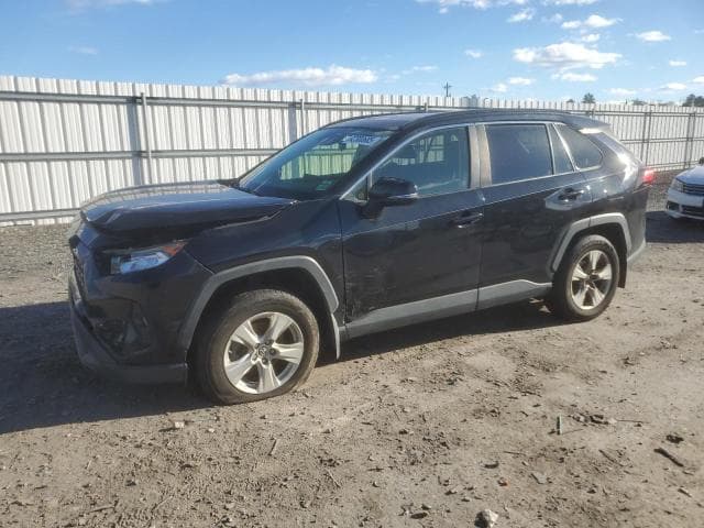 2019 TOYOTA RAV4 XLE - 1