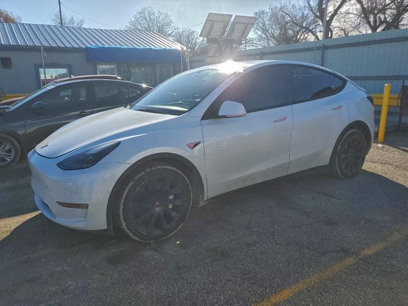 2022 TESLA MODEL Y - 1