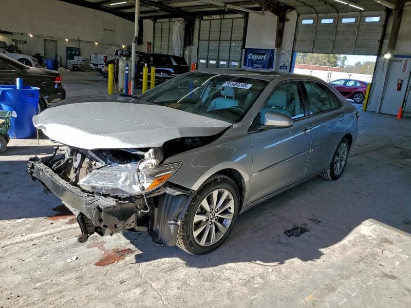 2017 TOYOTA CAMRY LE LE - 1