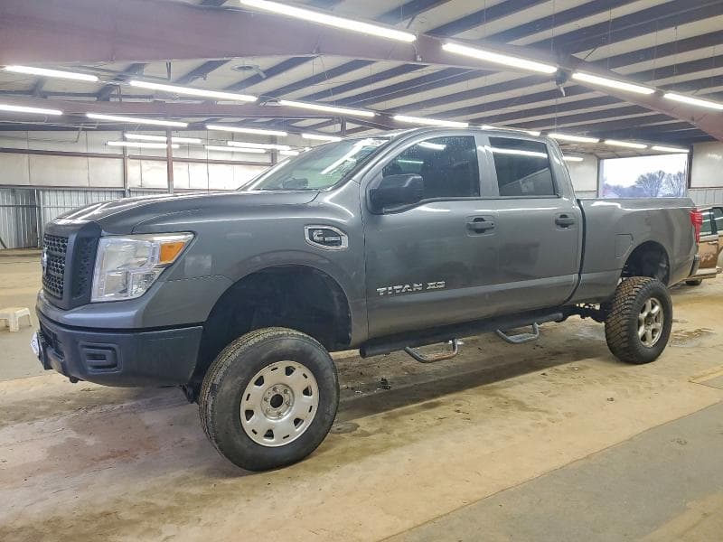 2017 NISSAN TITAN XD S